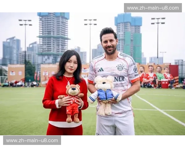 穿越百年的绿茵对话:普埃布拉与亚特兰特的宿命回响