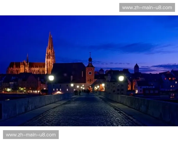 慕尼黑vs雷根斯堡：当“豪门贵气”撞上“中世纪旧梦”，巴伐利亚双城的灵魂博弈